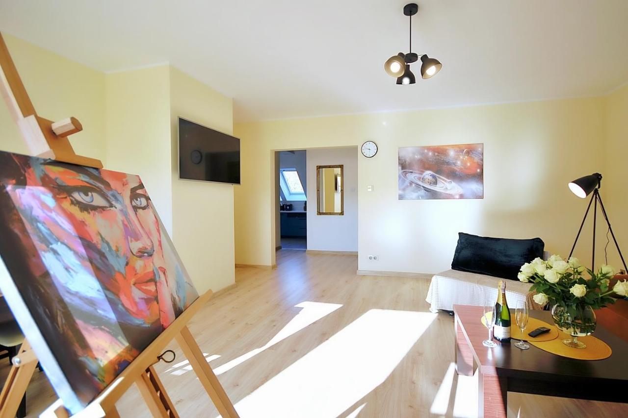 50 M Do Plazy Thobruk Apartamenty Piekna Dama Z Kolobrzegu المظهر الخارجي الصورة