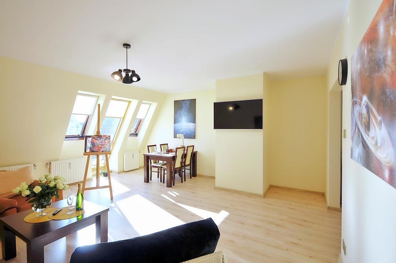 50 M Do Plazy Thobruk Apartamenty Piekna Dama Z Kolobrzegu المظهر الخارجي الصورة